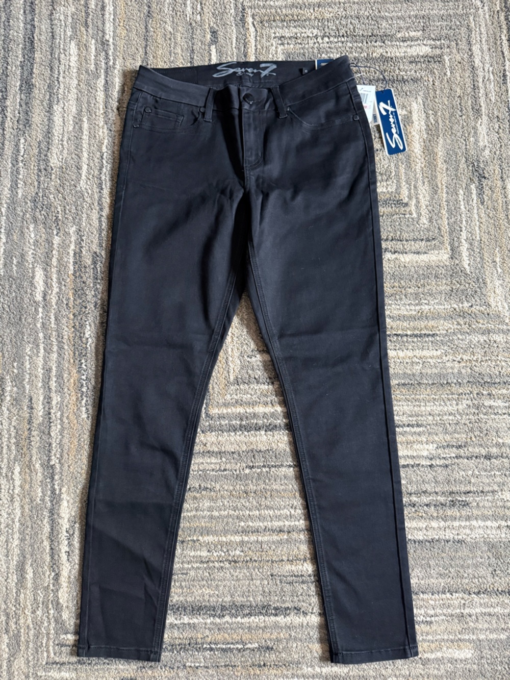 Seven7 Women's Black Skinny Jeans